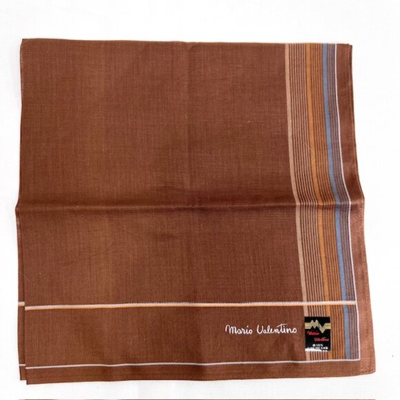 Set: 3 Valentio Neckites Burgendy Bear/Striped + 1 Valentino Mario Burgendy (61) - Picture 9 of 11